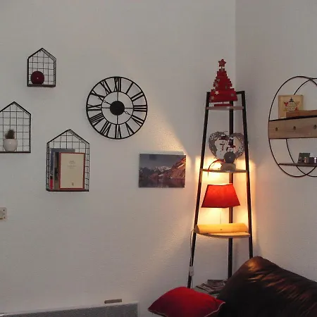 Apartment Ebeloua - *
